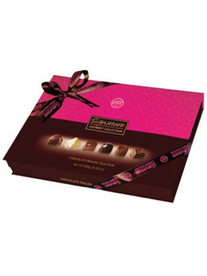 Signature Special Pink Chocolate Box (256 Gr)