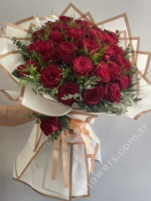 30 Red Rose Bouquet