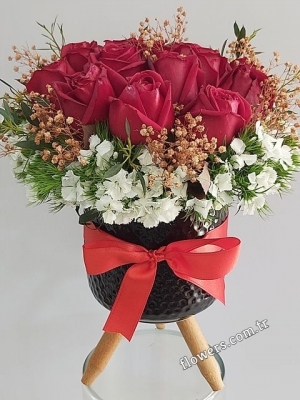 Red Roses In Special Vase