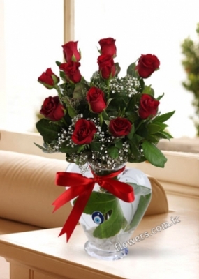 Stunning Roses in Heart Vase