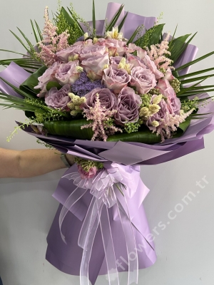 Deluxe Lilac Rose Bouquet