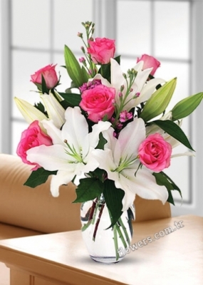 Pink Roses & White Lilies