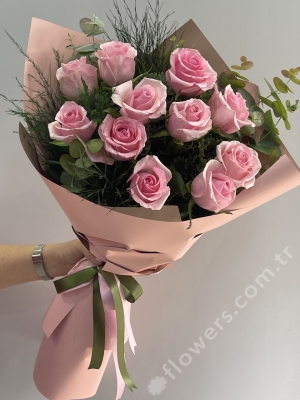 11 Pink Rose Bouquet