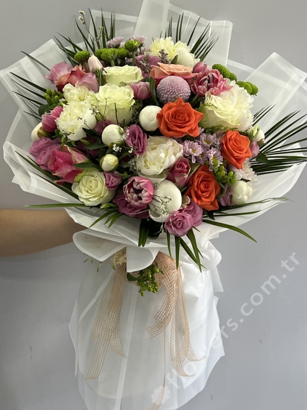 Luxury White Peony & Rose Bouquet