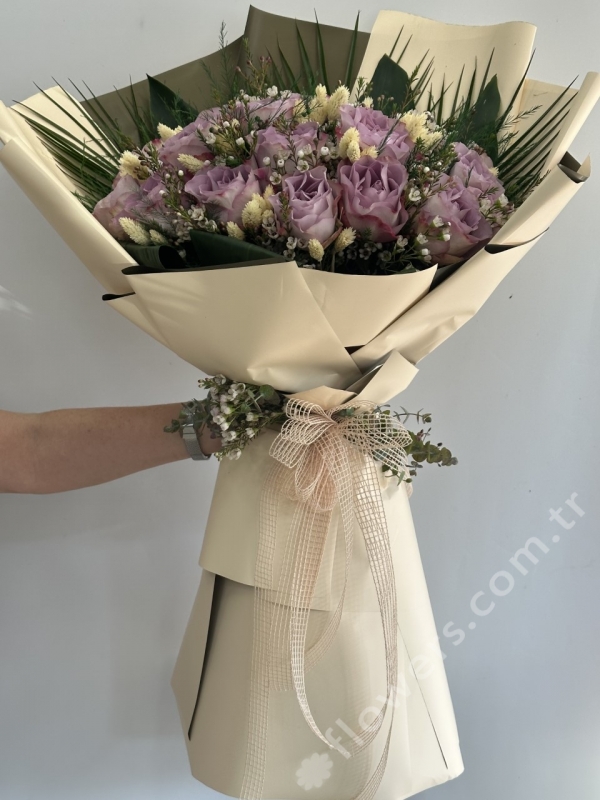 20 Lilac Rose Bouquet