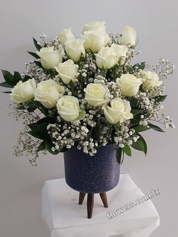 Brilliant 15 White Rose Arrangement