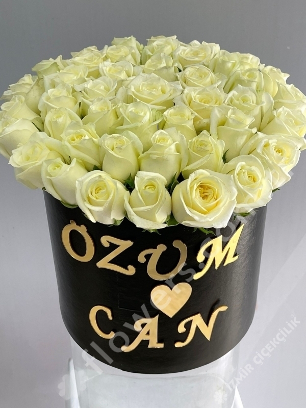 Personalized Romantic 41 White Rose Box