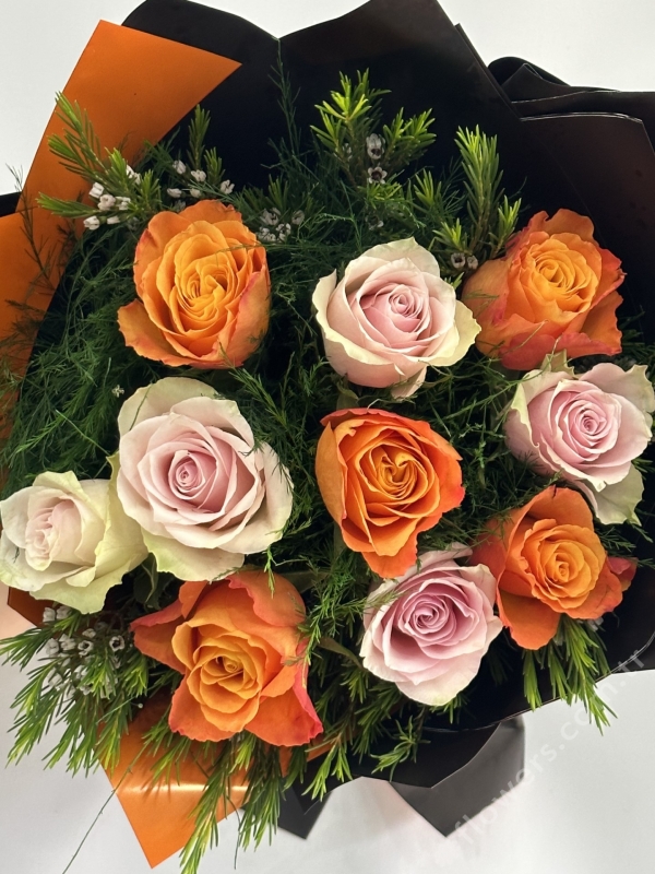 10 Light Pink & Orange Rose Bouquet