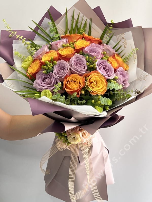 Deluxe Lilac & Orange Rose Bouquet