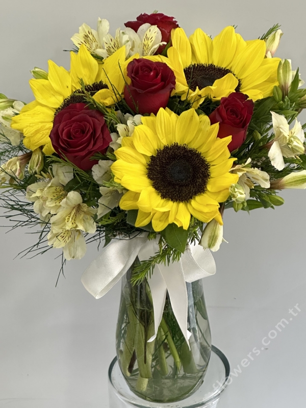 Sunflower & Red Roses