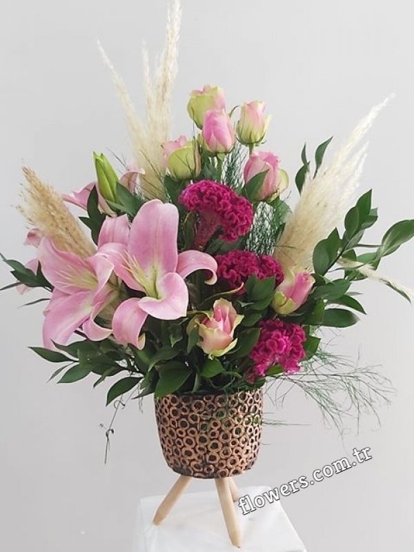 Splendid Arrangement In Special Vase