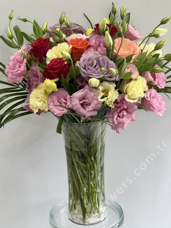 Colorful Rose & Lisianthus